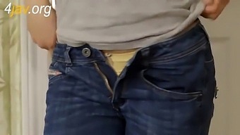 Khanhtaka'S Friend Fucks A Hot Asian Girl